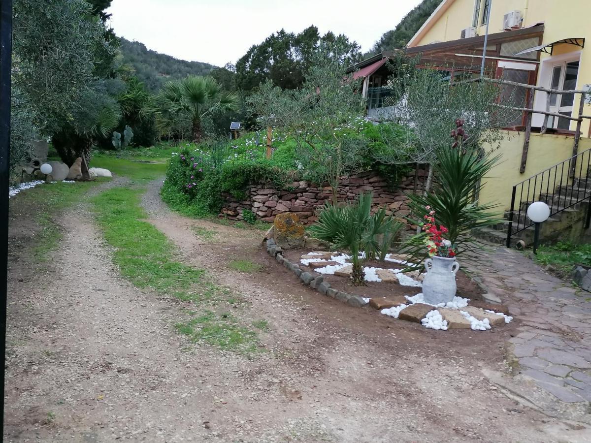 Il Lentischio Hotel Cala Sapone Luaran gambar